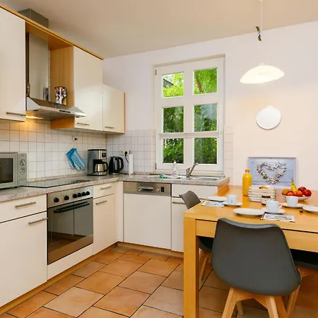 Lägenhet Meise By Interhome